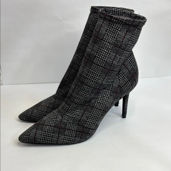 FINAL! NWOT! Charles David Black Red and Gray Tweed Plaid Spike Heeled Boots - Picture 1 of 9